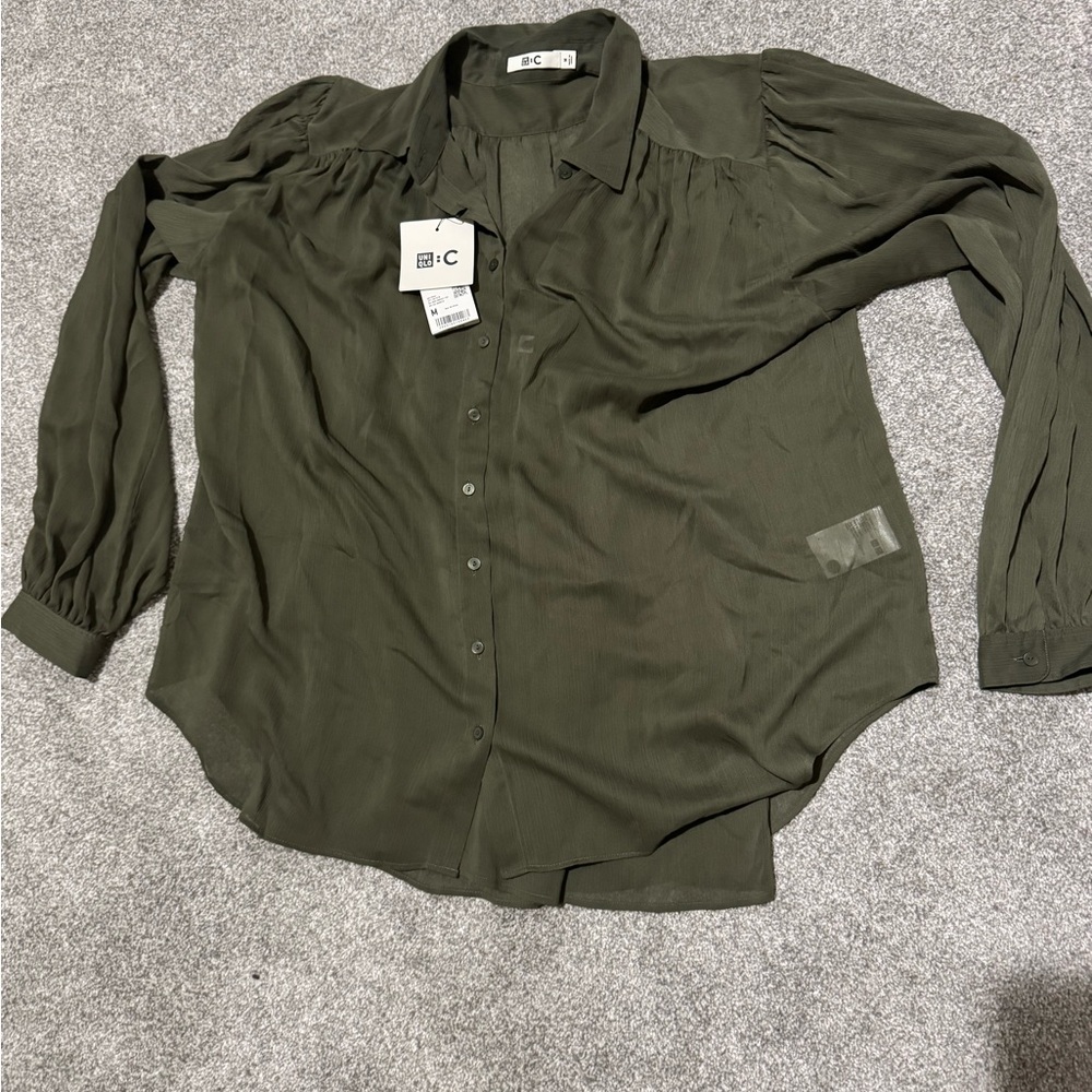 Uniqlo Green Notched Collar Button Down Jacket